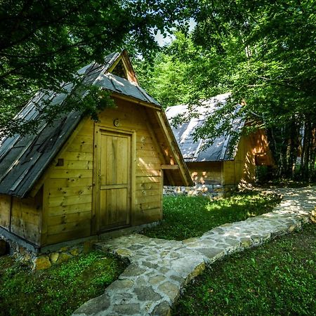 Camp Divlja Rijeka Hum Exterior foto