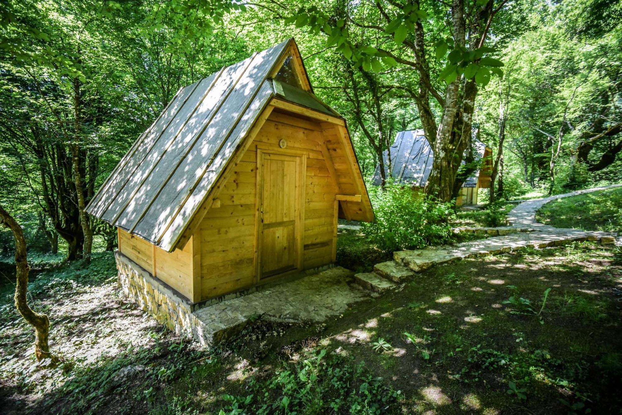 Camp Divlja Rijeka Hum Exterior foto