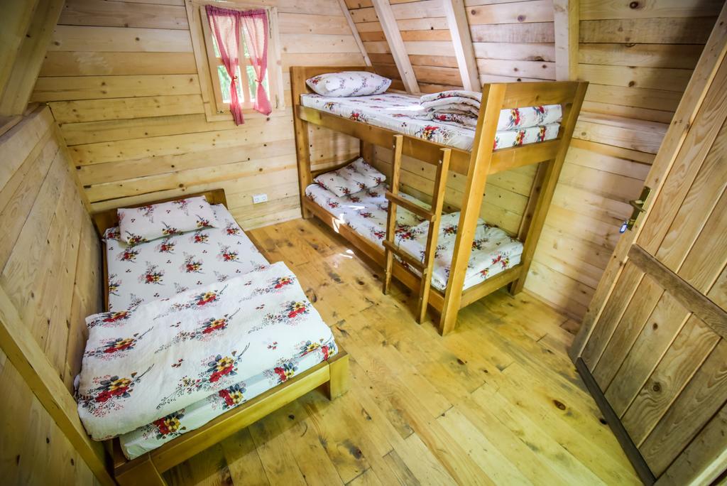 Camp Divlja Rijeka Hum Exterior foto